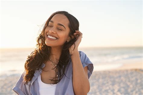 pictures of the women|happy woman photo.